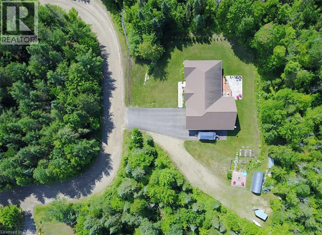 110 MONCK Square - Image 5