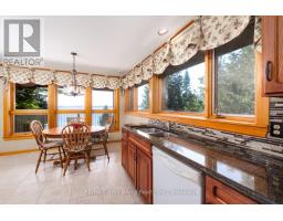 Kitchen - 491 Balmy Beach Road, Georgian Bluffs, ON N4K5N4 Photo 12