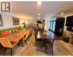 420b E Columbia St, New Westminster, BC V3L3W9 Photo 9