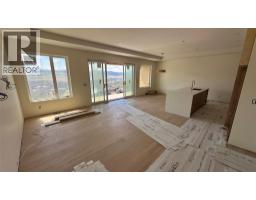 Living room - 4303 Painted Turtle Drive, Vernon, BC V1T9W4 Photo 10