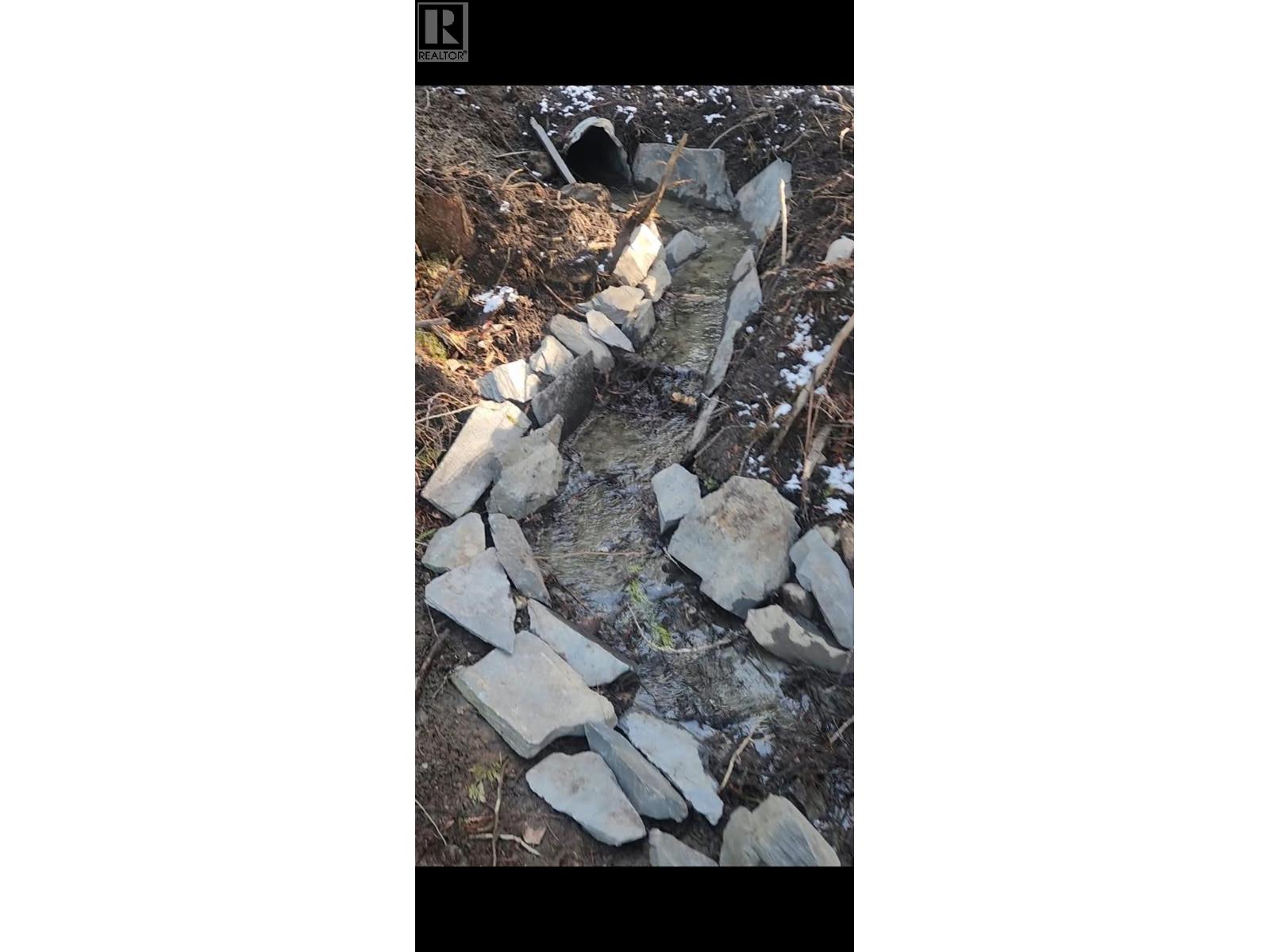 760 Kangaroo Trail - 36
