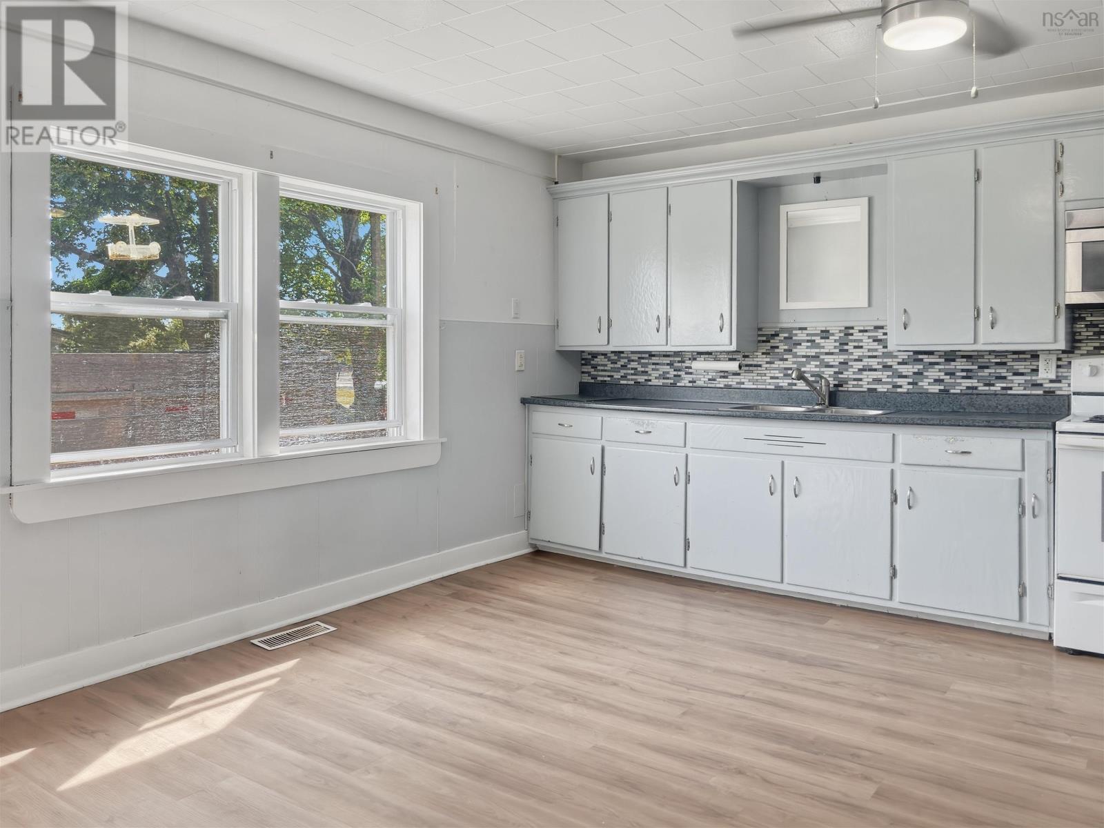 119 Pier Road - 19