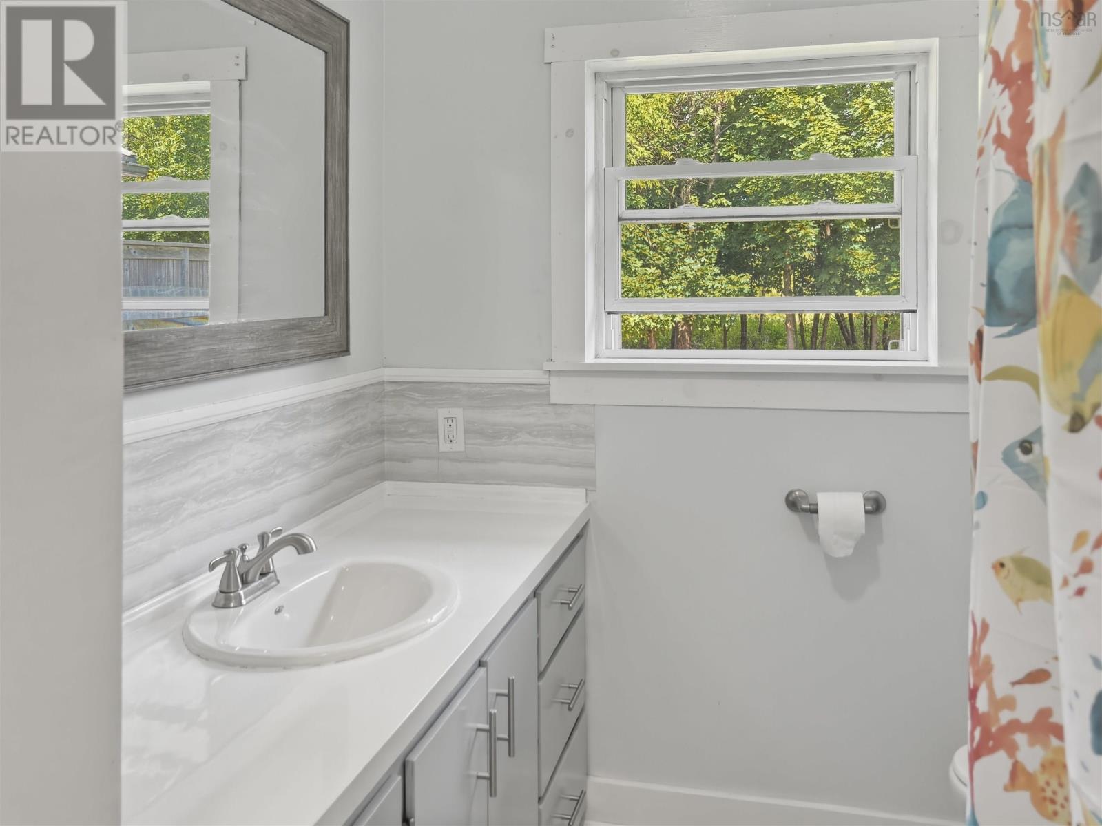 119 Pier Road - 35