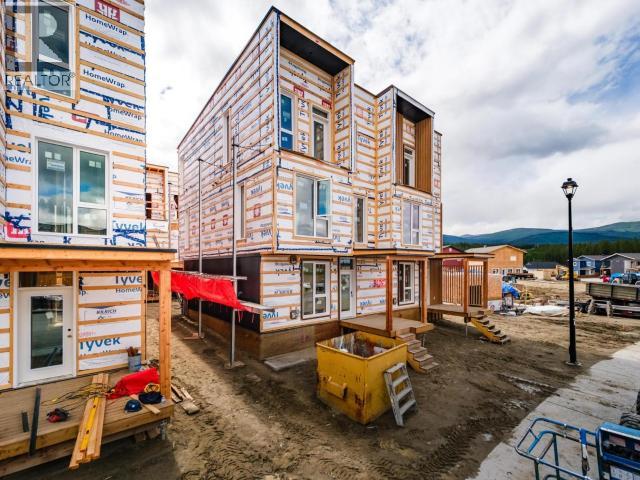 1-244 WITCH HAZEL DRIVE, Whitehorse — photo 2