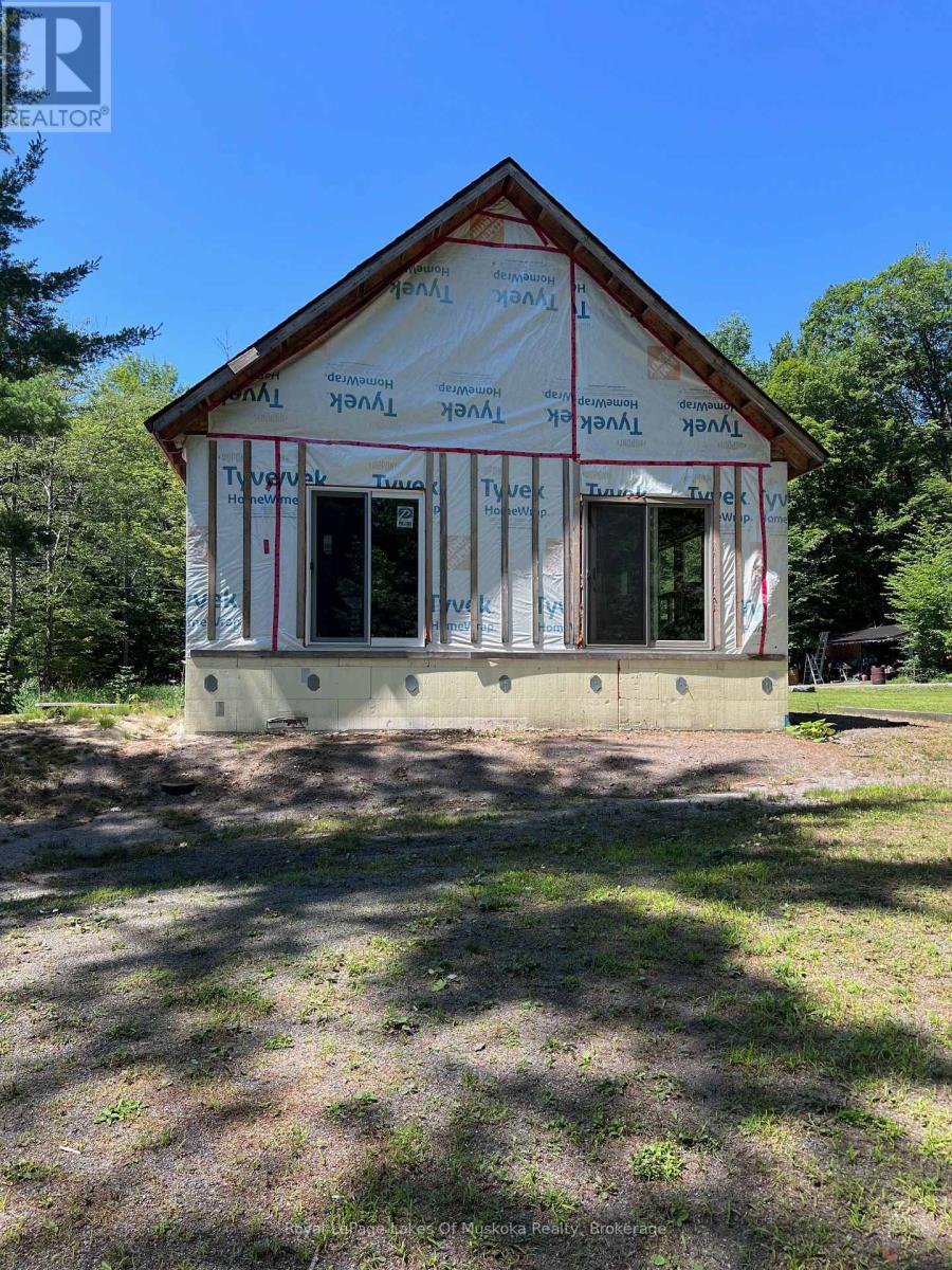 1096 RAYMOND ROAD - 2