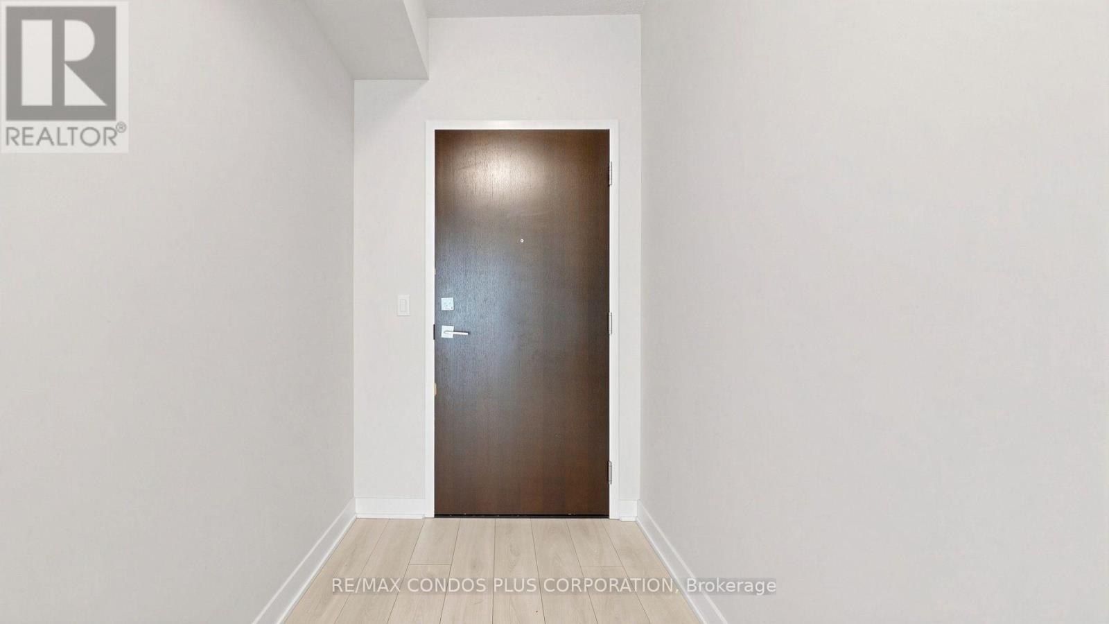 #506 2221 YONGE STREET - 16