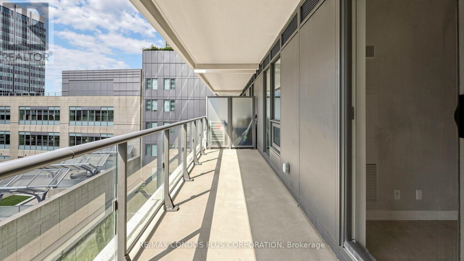 #506 2221 YONGE STREET - 17