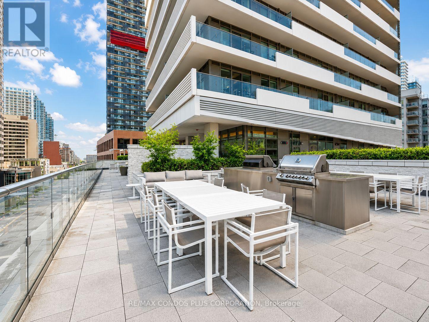 #506 2221 YONGE STREET - 35