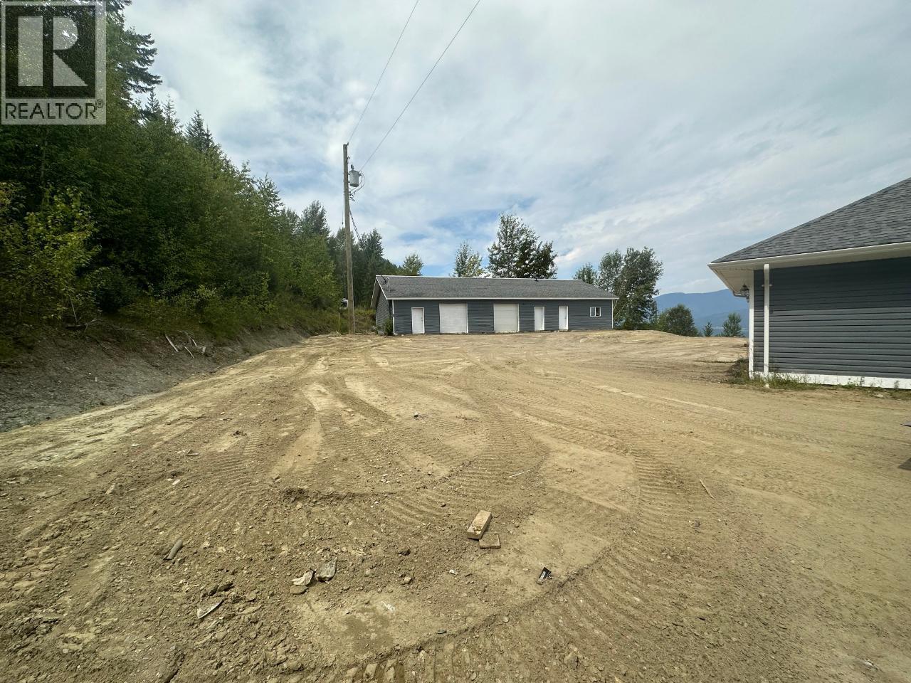  4652 Rose Crescent, Eagle Bay
