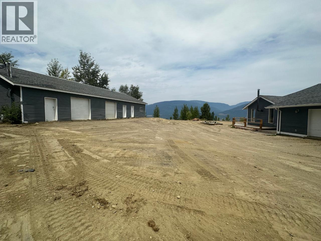  4652 Rose Crescent, Eagle Bay