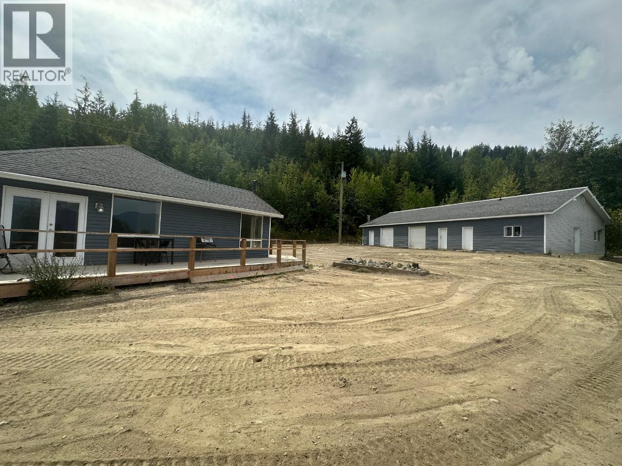  4652 Rose Crescent, Eagle Bay