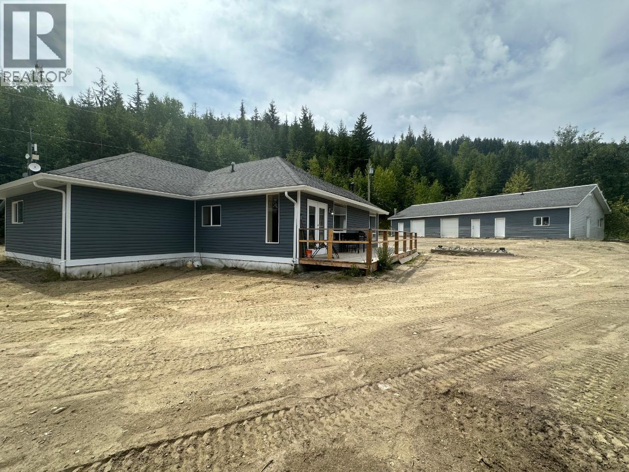  4652 Rose Crescent, Eagle Bay