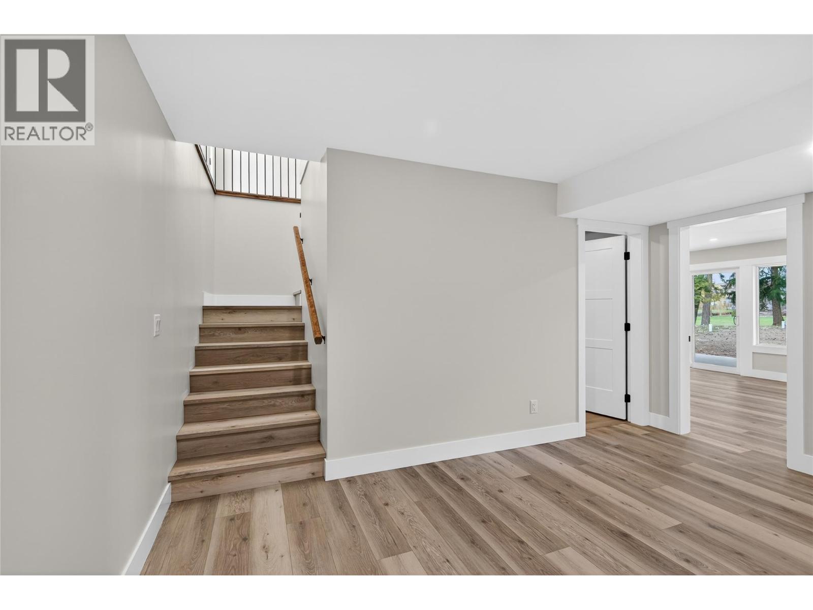 2520 Golf View Crescent - 50