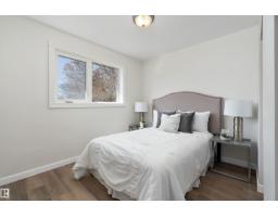 9747 66 Av Nw, Edmonton, AB T6E0M4 Photo 16