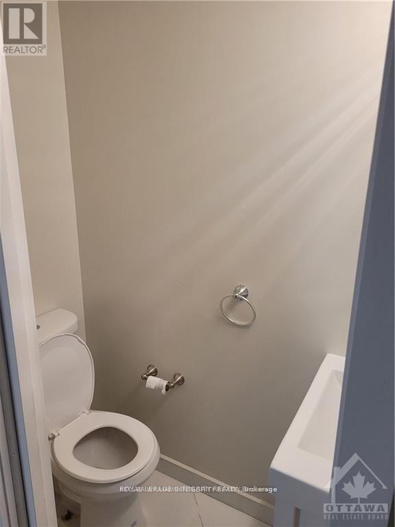 3 Bed, 2 Bath House for Rent in Ottawa – B – 2748 MONCTON ROAD, Ottawa – MLS# X13615198 - Image 12