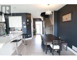 468 TRIDENT MEWS — photo 2