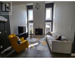 468 TRIDENT MEWS — photo 3