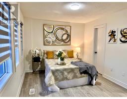 Living room - 39 Laidlaw Drive, Barrie, ON L4N7S2 Photo 7
