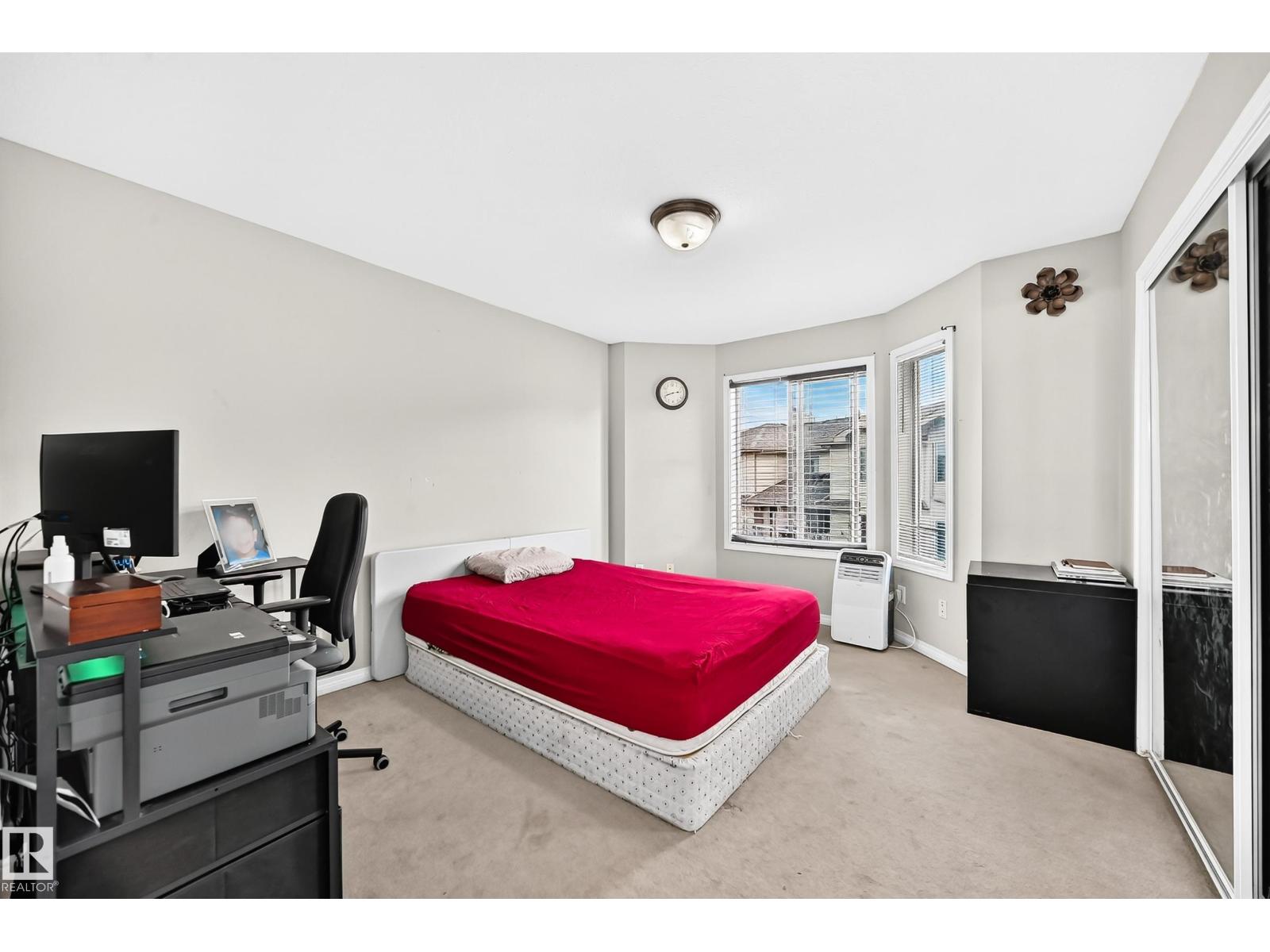 #72 2505 42 ST NW - Image 34