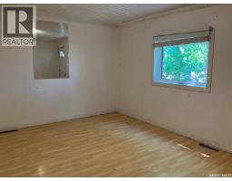 Bedroom - 911 1st Street W, Nipawin, SK S0E1E0 Photo 8