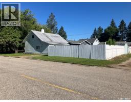 911 1st Street W, Nipawin, SK S0E1E0 Photo 33