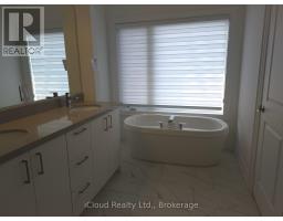 31 Globemaster Lane, Richmond Hill, ON L4E1H4 Photo 19