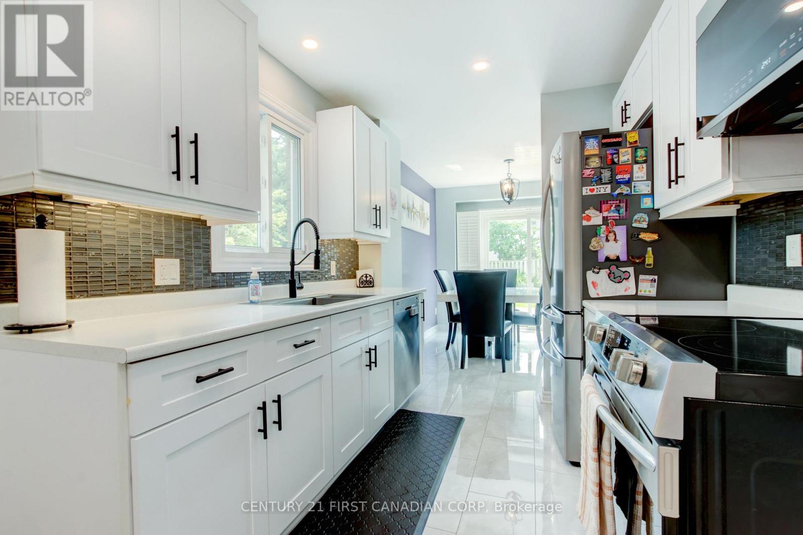 79 NEWBRIDGE CRESCENT - 17