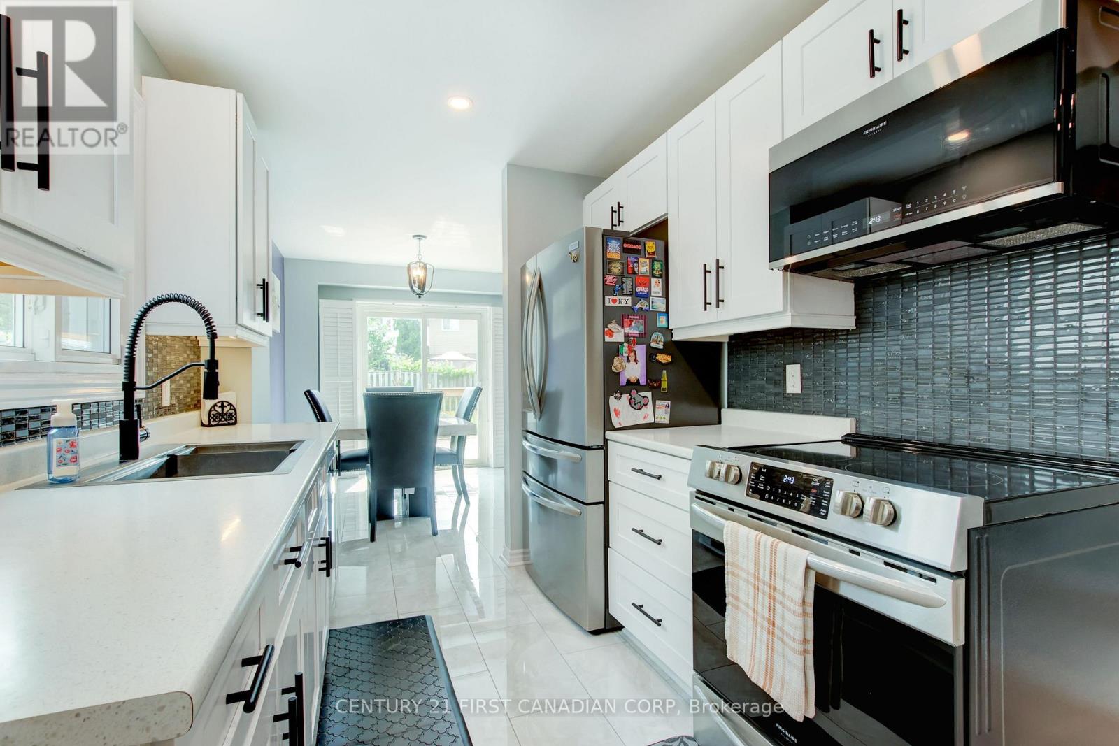 79 NEWBRIDGE CRESCENT - 19
