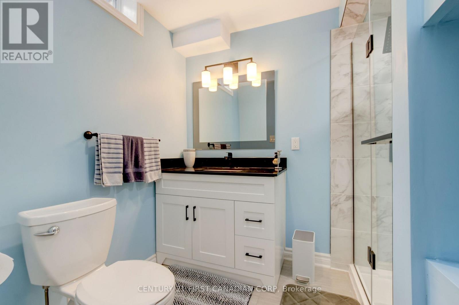 79 NEWBRIDGE CRESCENT - 36