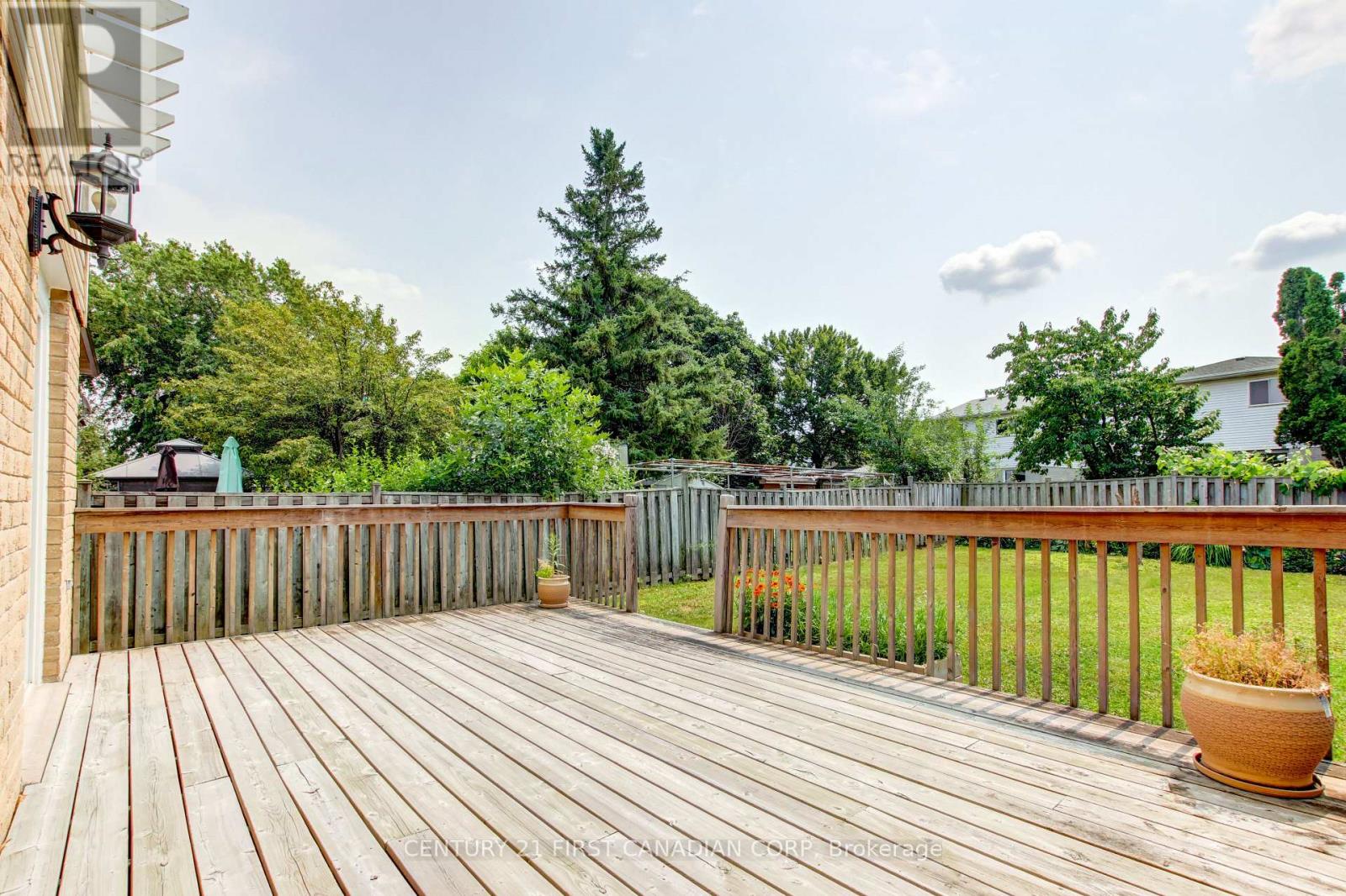 79 NEWBRIDGE CRESCENT - 46