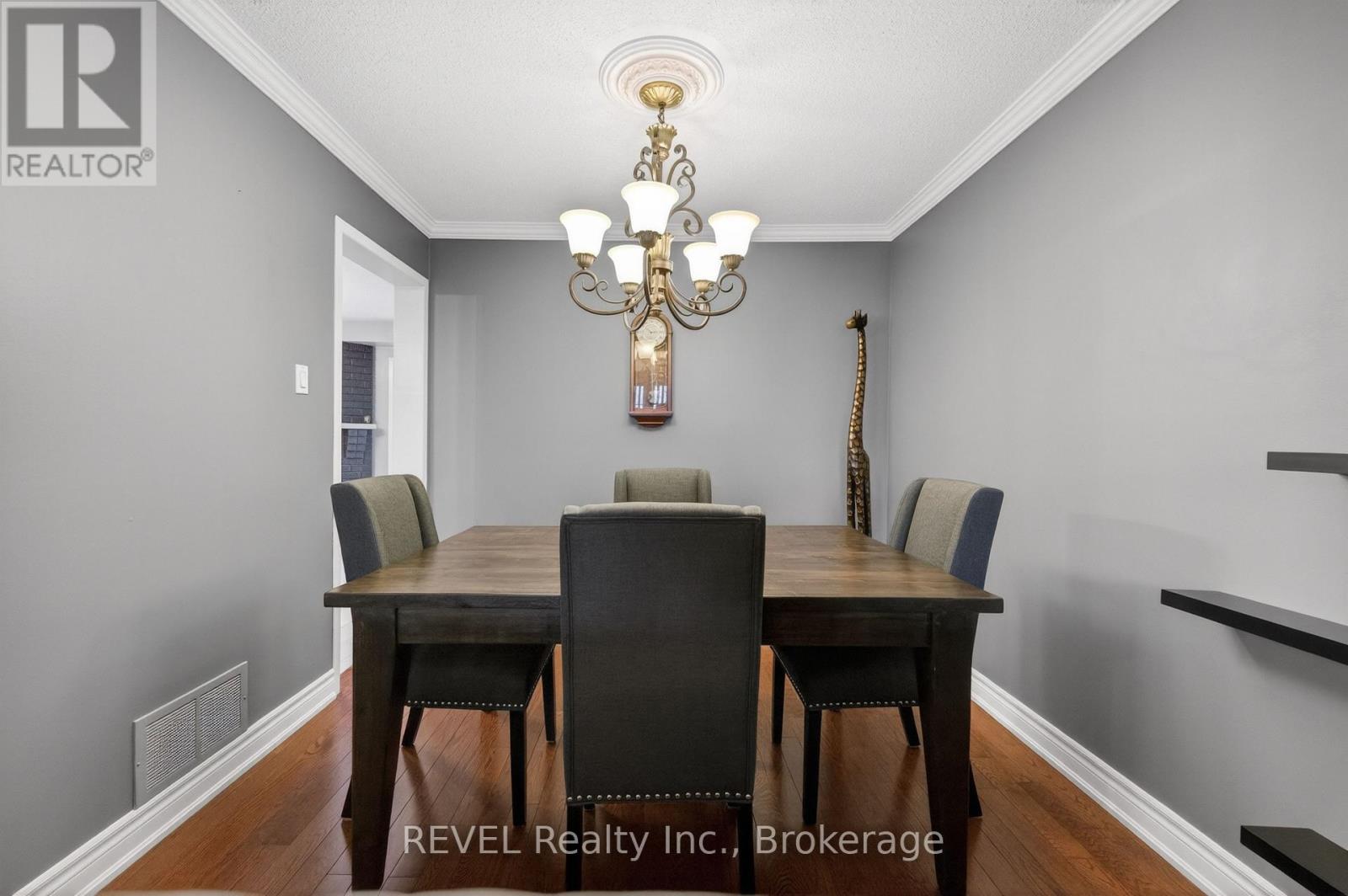 80 DUMFRIES AVENUE - 11