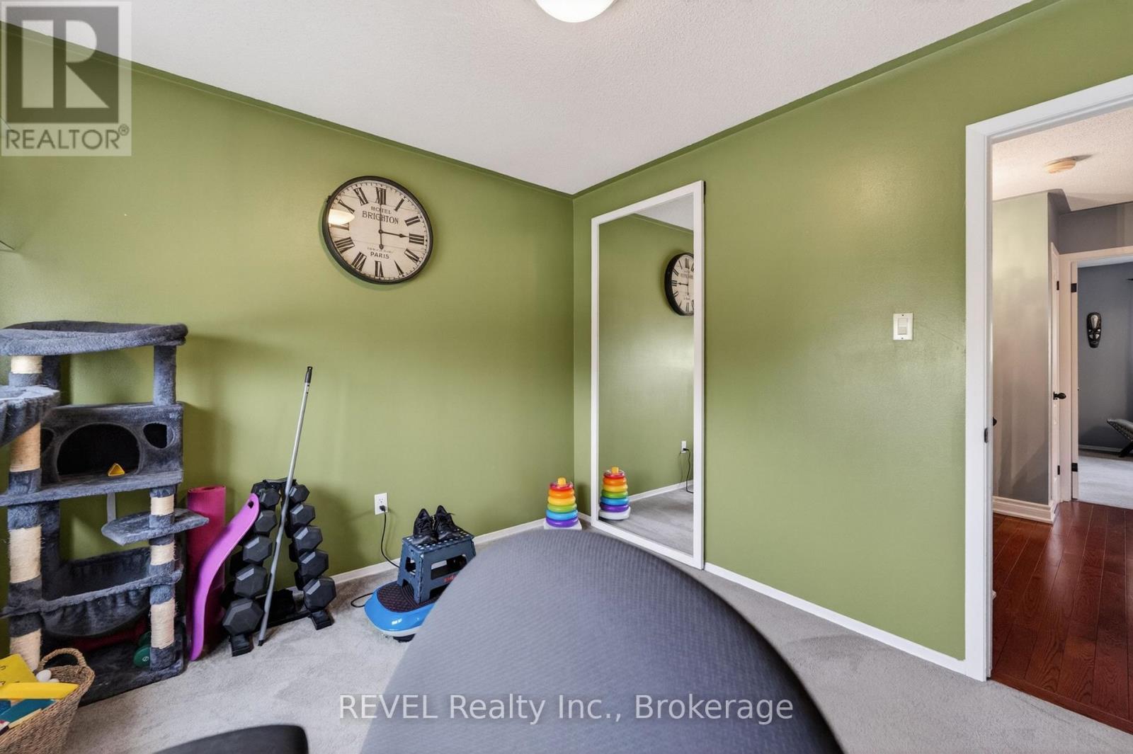 80 DUMFRIES AVENUE - 24
