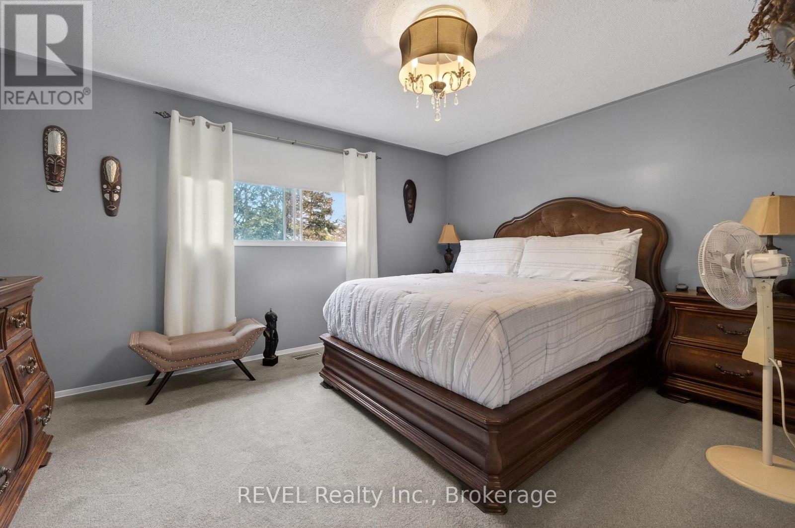 80 DUMFRIES AVENUE - 27