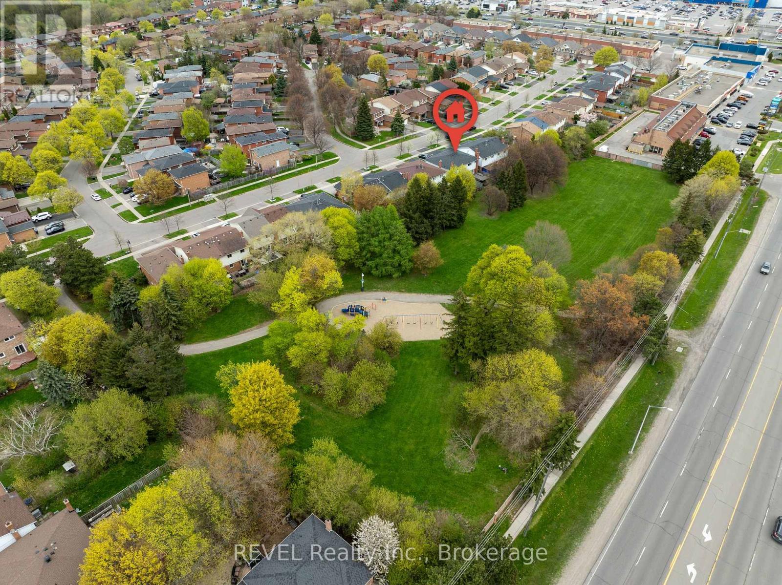 80 DUMFRIES AVENUE - 3