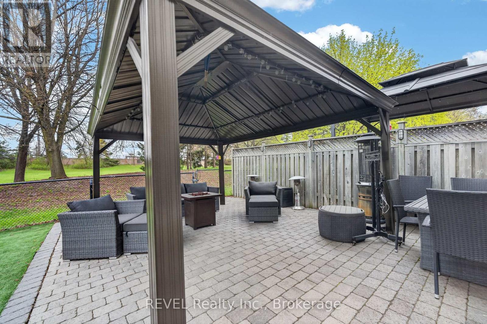 80 DUMFRIES AVENUE - 44