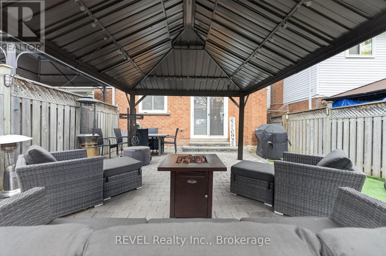 80 DUMFRIES AVENUE - 45