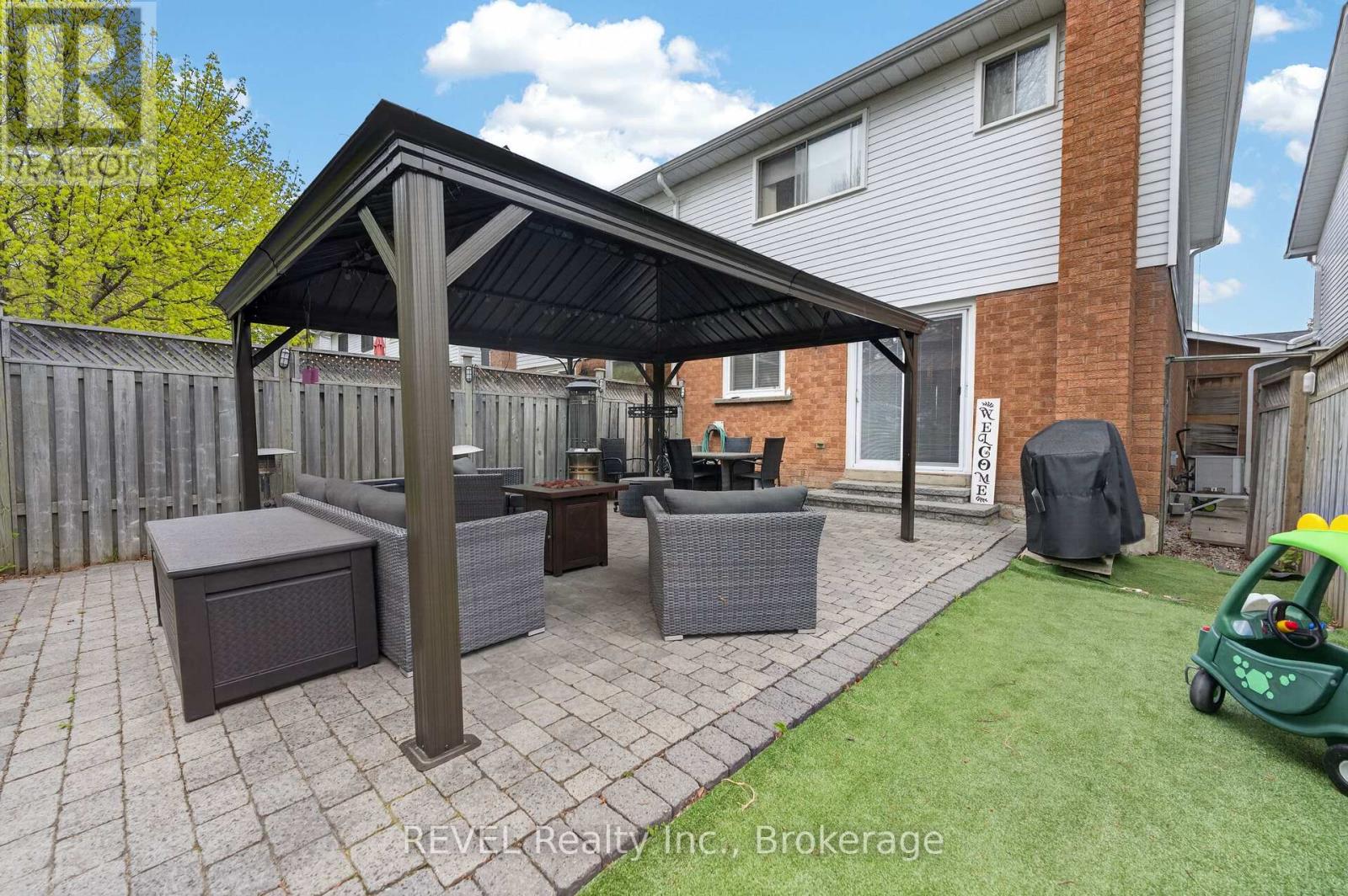 80 DUMFRIES AVENUE - 47