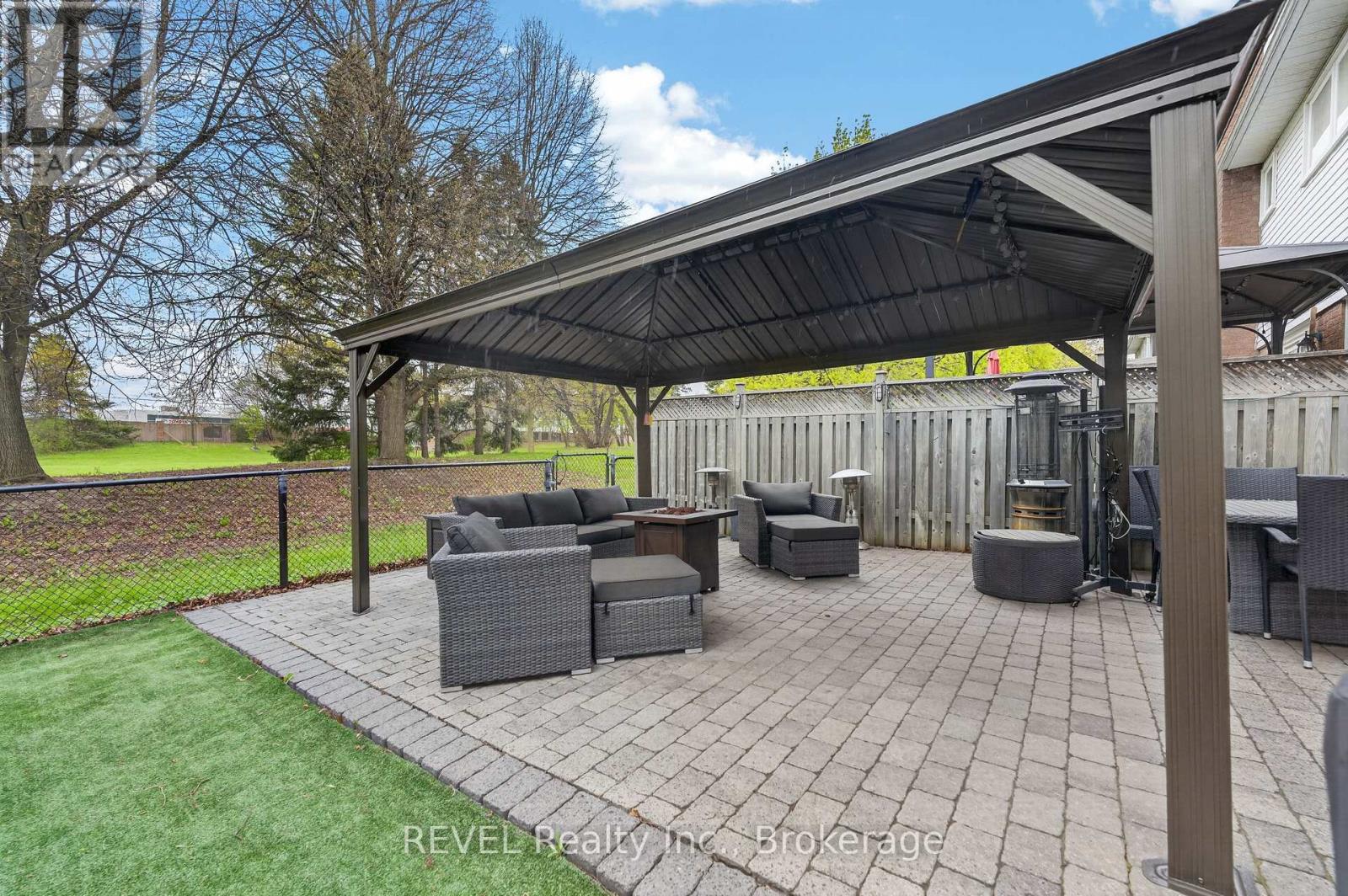 80 DUMFRIES AVENUE - 48