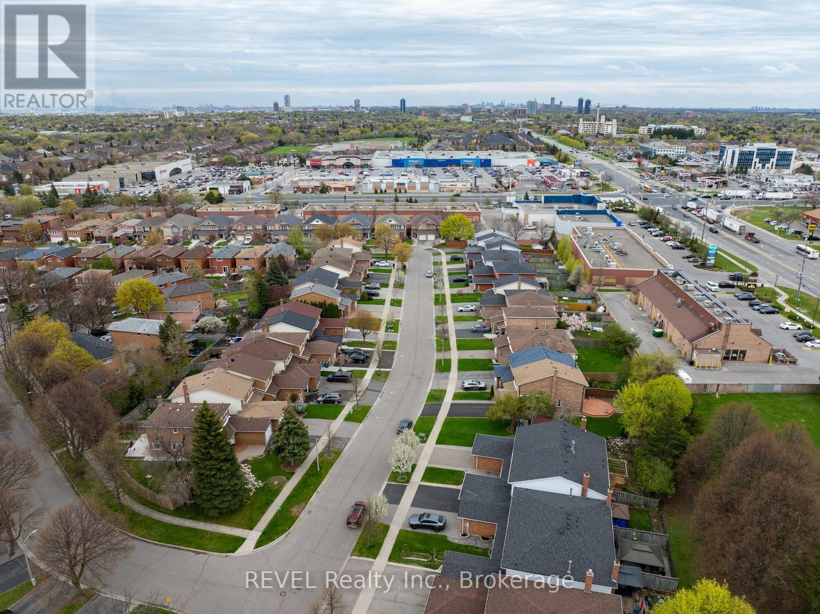 80 DUMFRIES AVENUE - 5