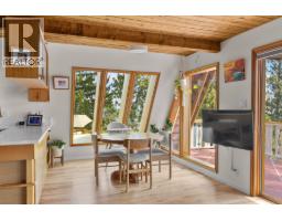 6431 Renfrew Road, Peachland, BC V0H1X7 Photo 15