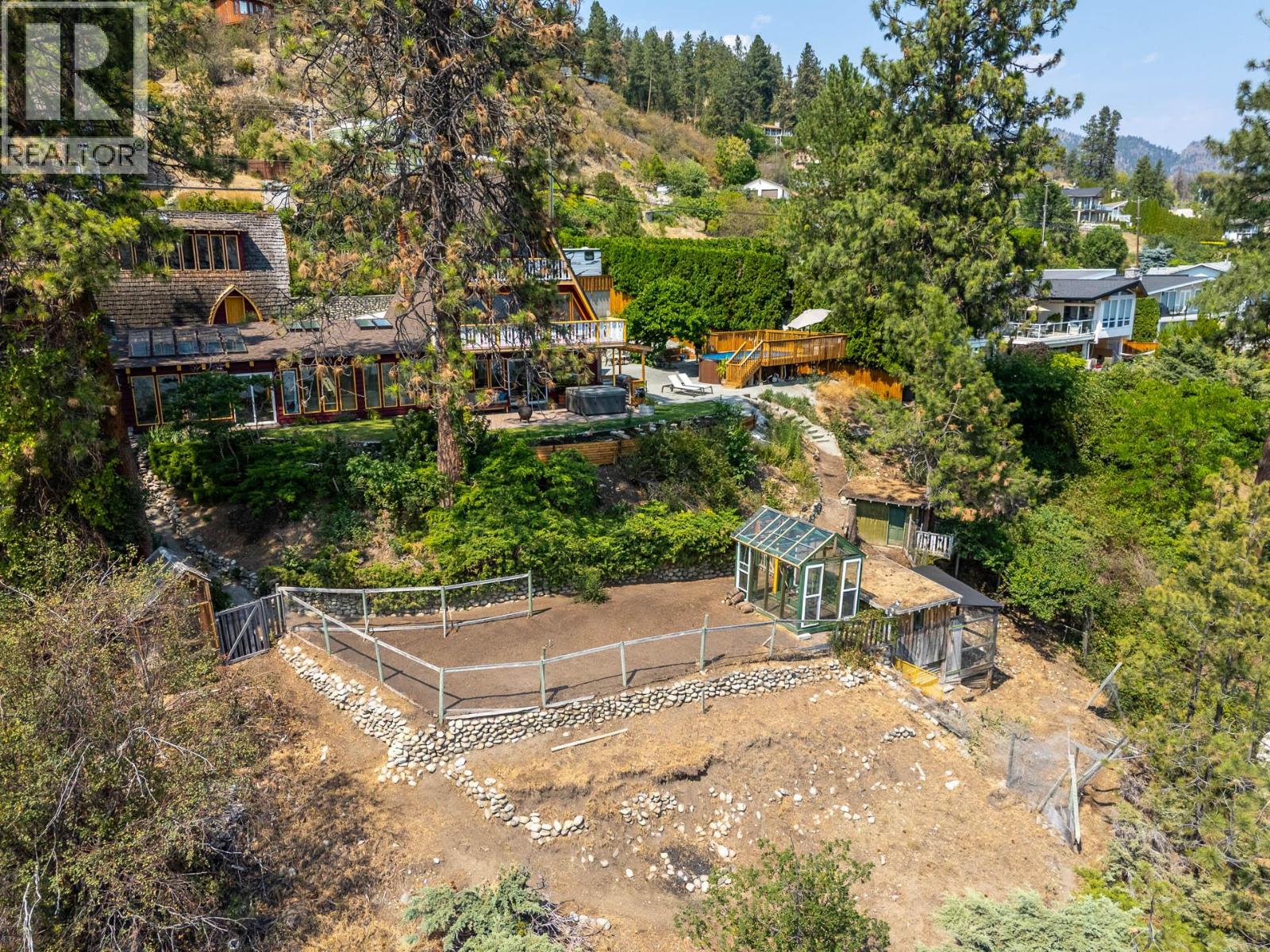 6431 Renfrew Road - 83