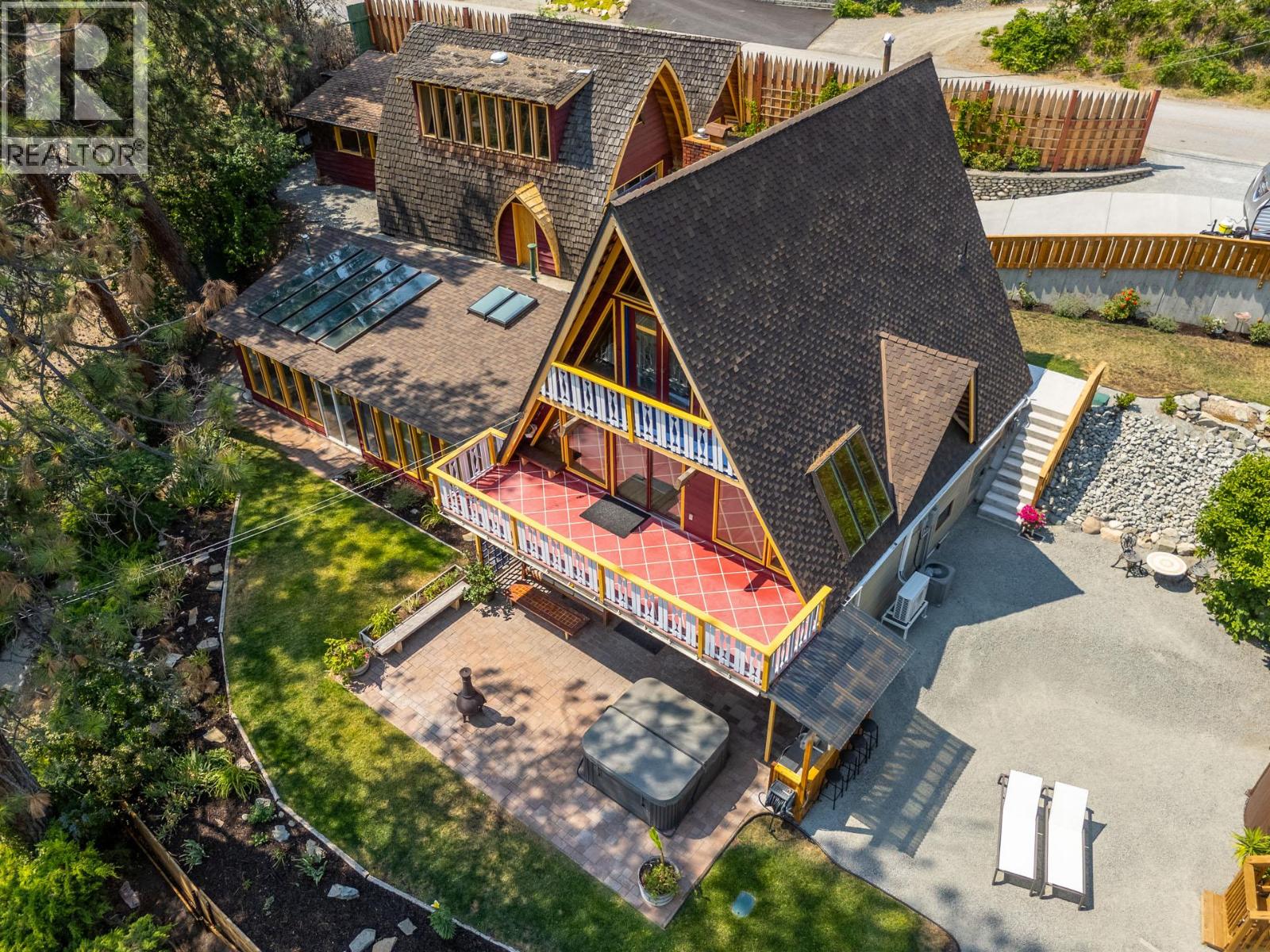 6431 Renfrew Road - 86