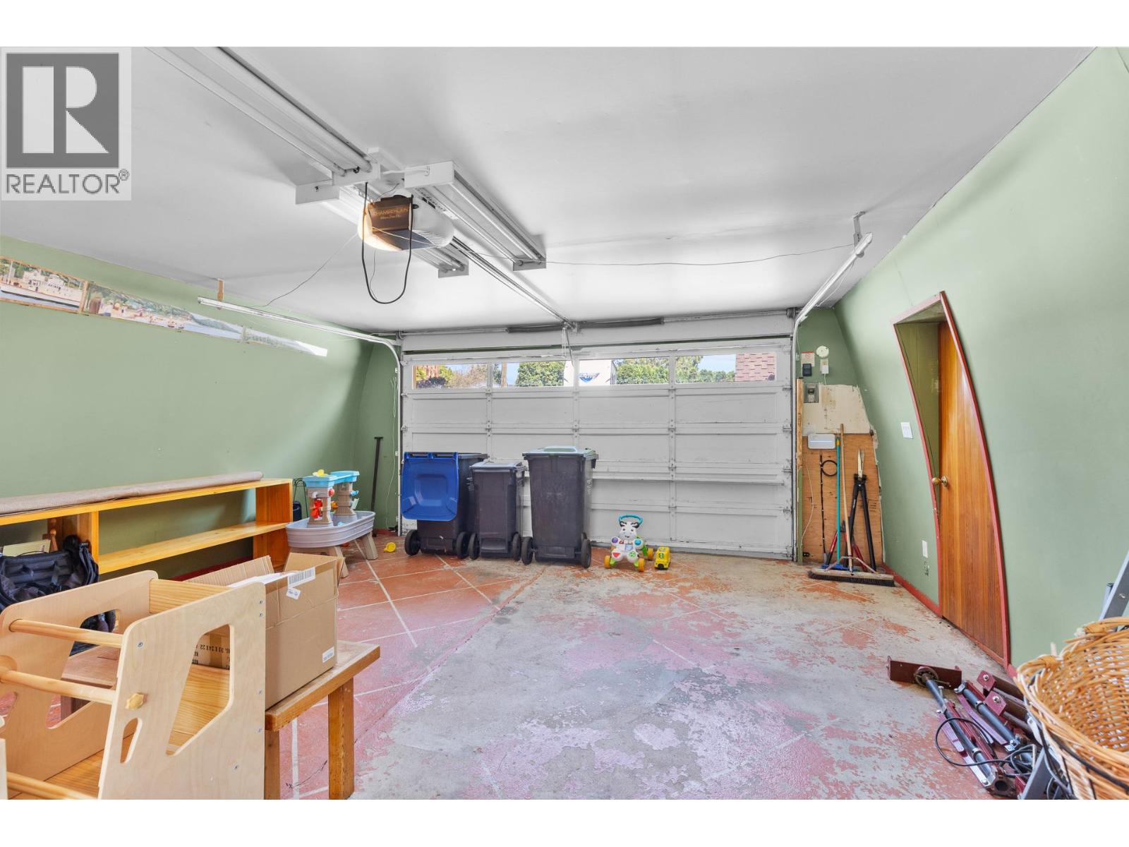 6431 Renfrew Road - 69