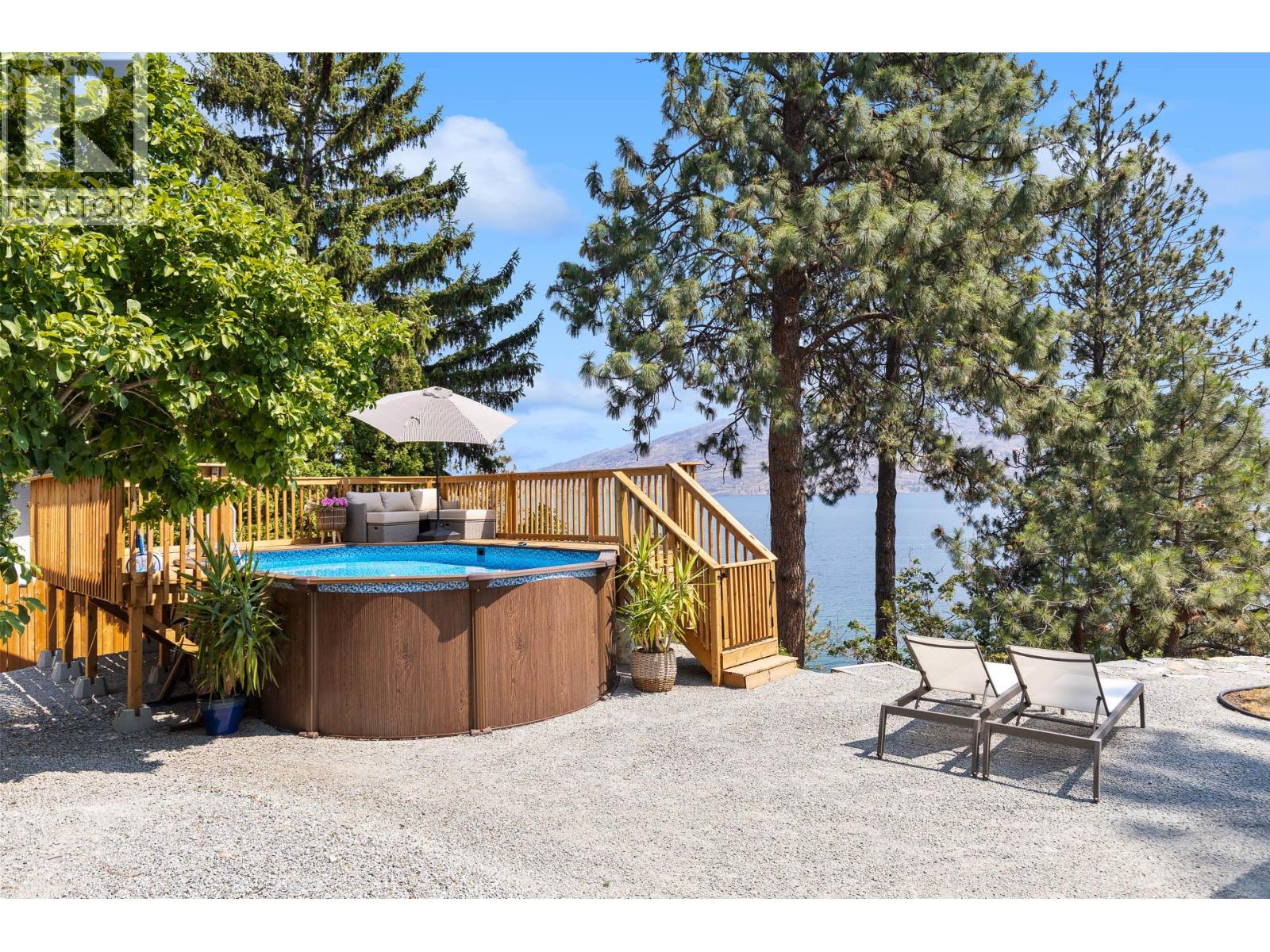 6431 Renfrew Road - 54
