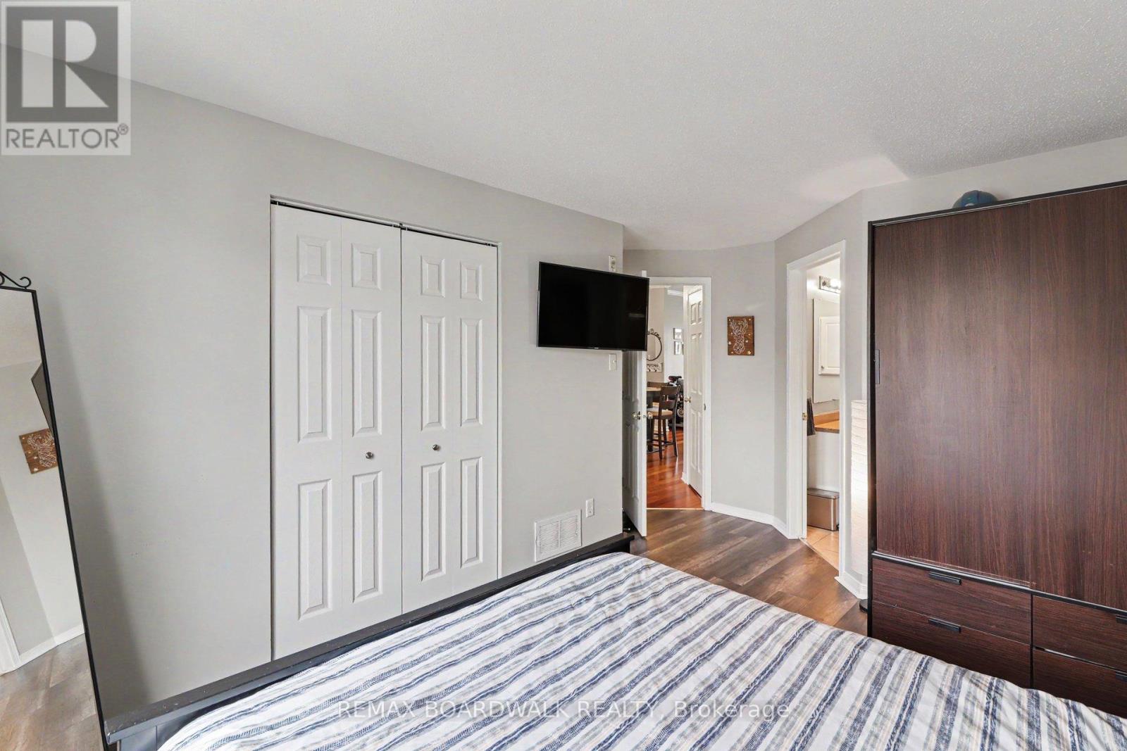#7 50 BRIARGATE PRIVATE - Image 23