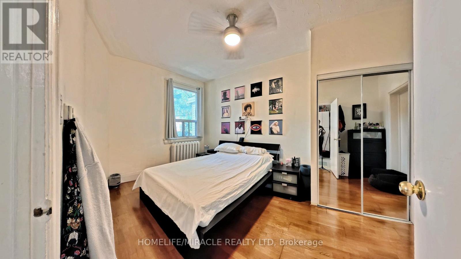 121 MEDLAND STREET - 27
