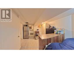 121 Medland Street, Toronto, ON M6P2N4 Photo 40