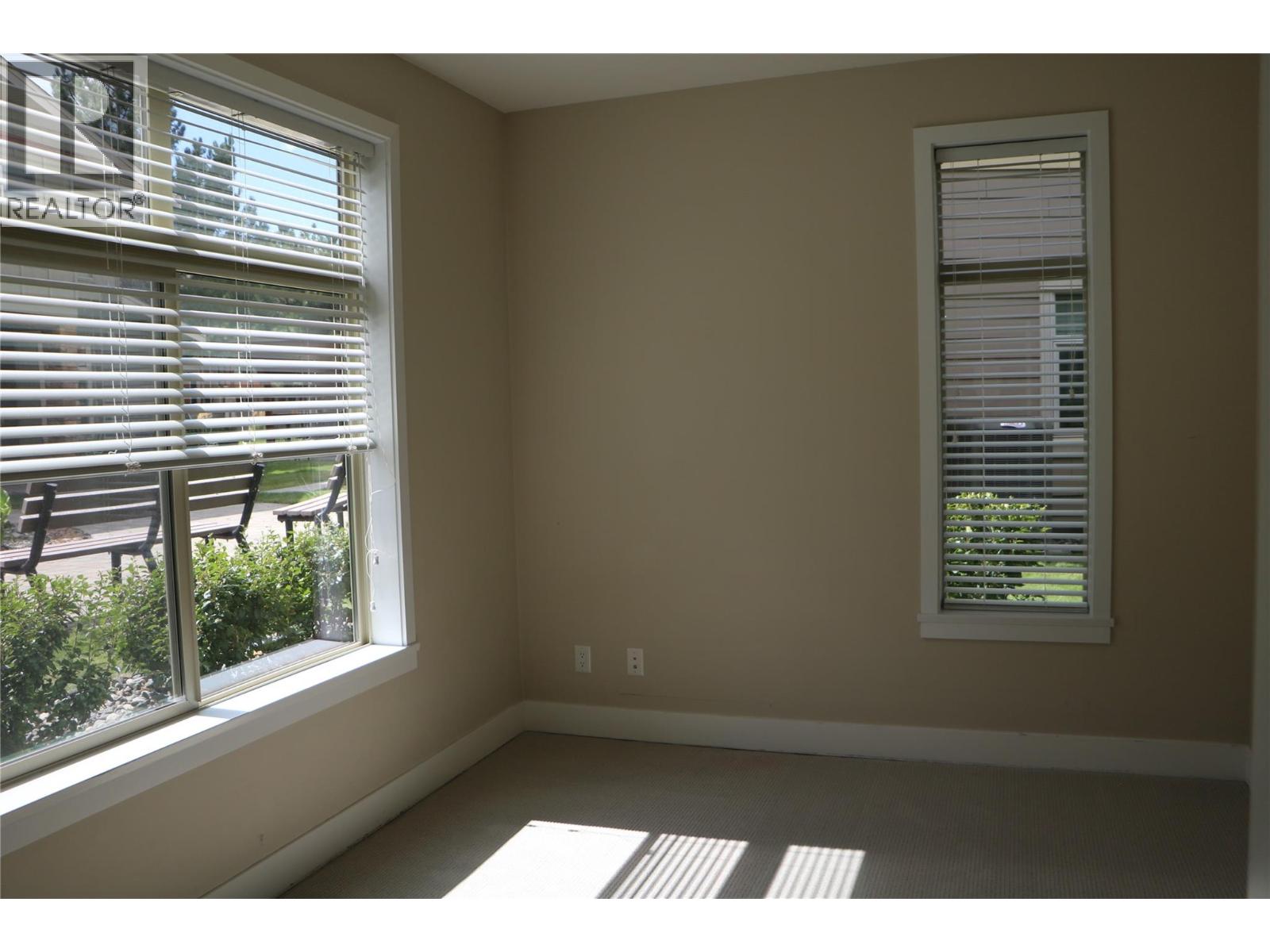 #61 130 Colebrook Road - 18