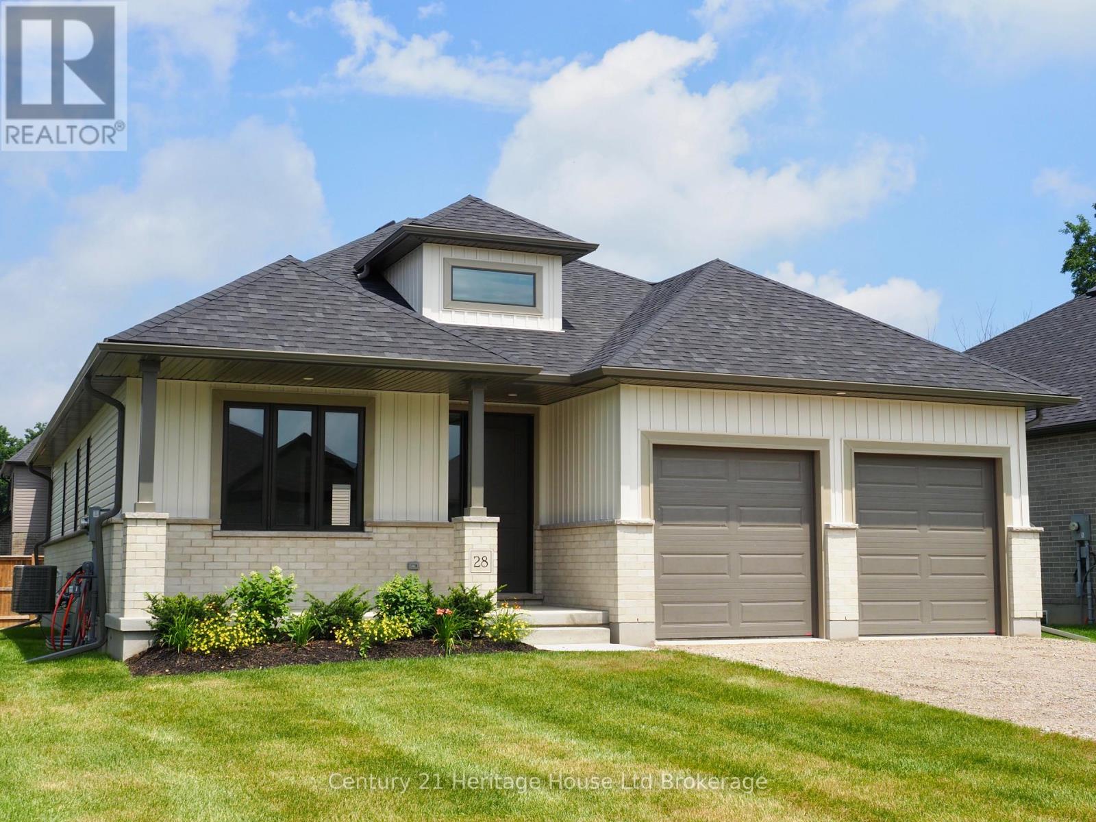 28 SYCAMORE DRIVE