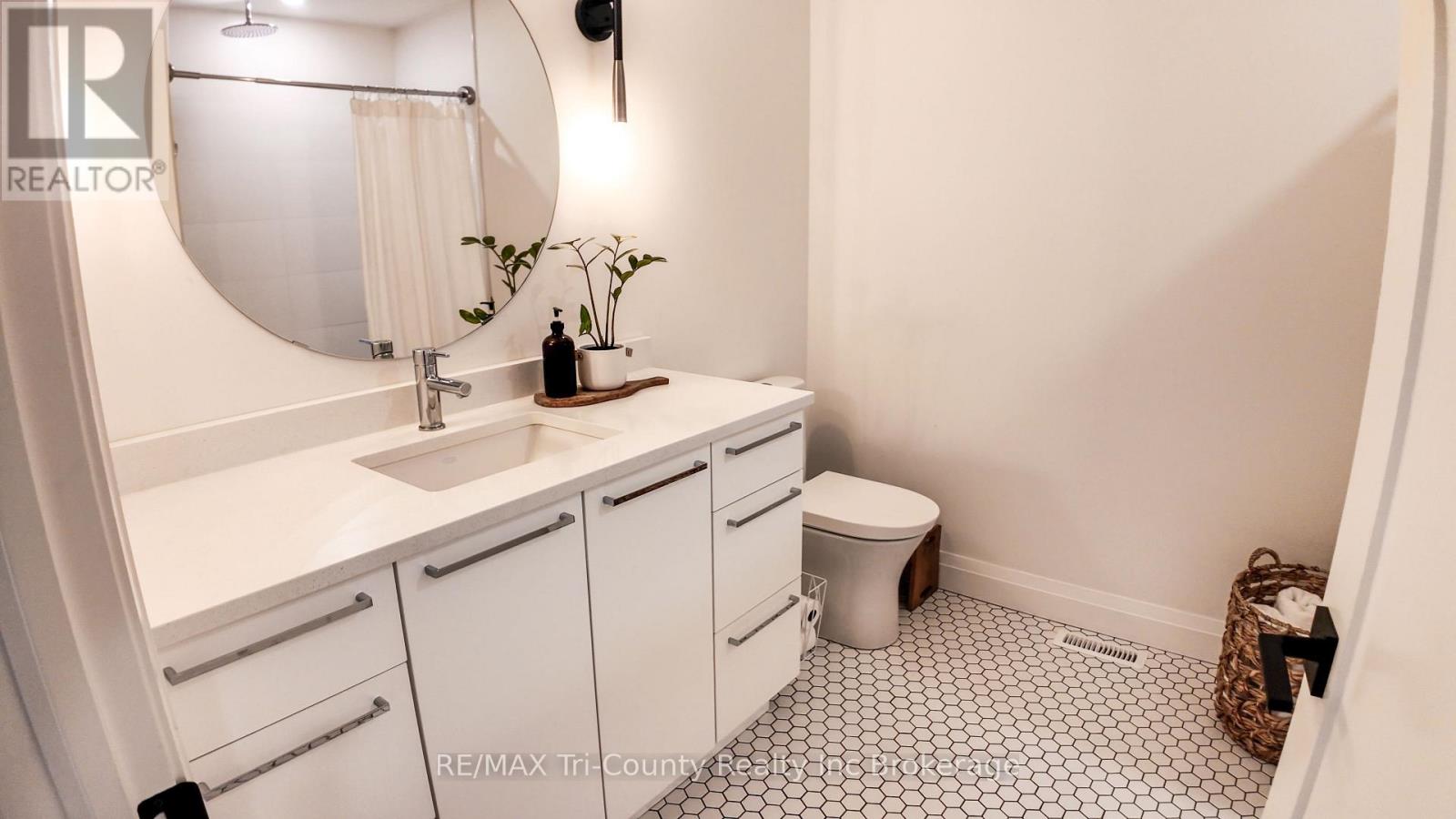 8987 POWERS ROAD - Image 17